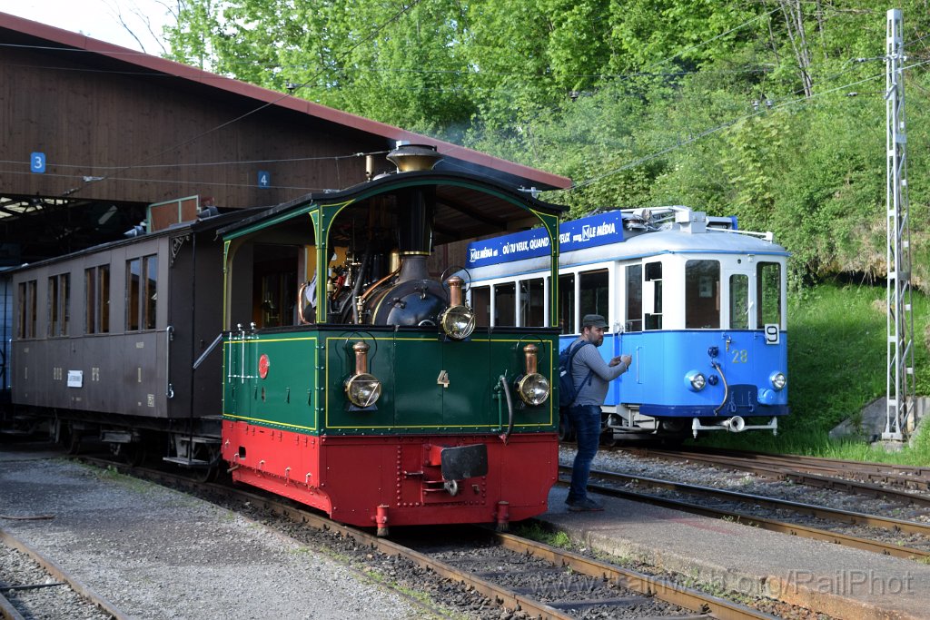 9145-0028-190524.jpg - FP G 2/2 4 "Rimini" + TL Ce 2/3 28 / Chaulin 19.5.2024