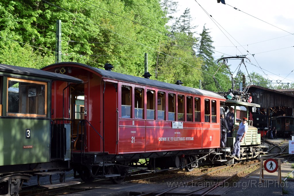 9145-0038-190524.jpg - CEV BC 21 + StStZ Te 2/2 926 "Le Bouc" / Chaulin 19.5.2024