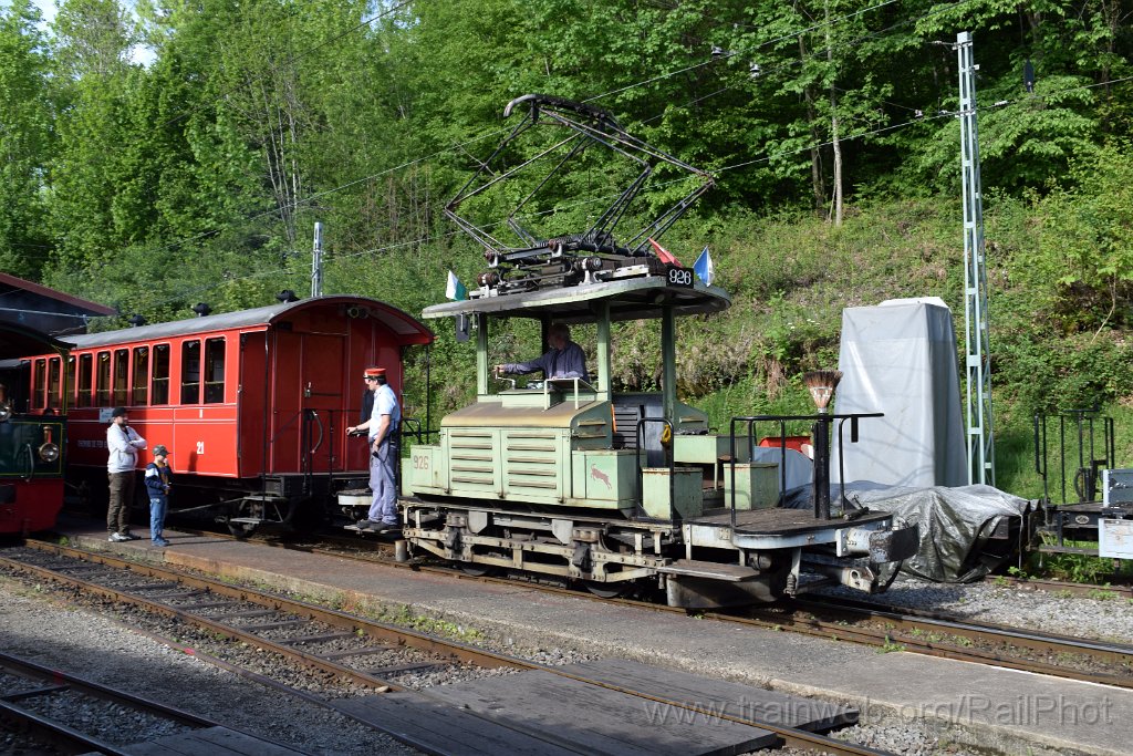 9146-0008-190524.jpg - StStZ Te 2/2 926 "Le Bouc" / Chaulin 19.5.2024