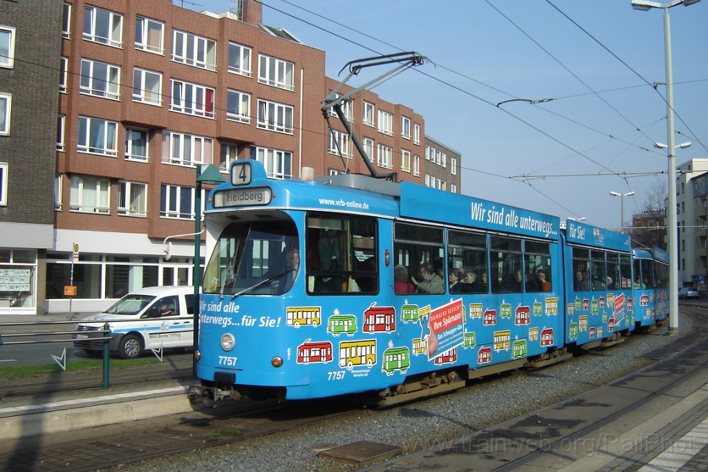 1154-0037-190406.jpg - BVAG Tw.7757 "Schnupper-Abo" / John F.Kennedy-Platz 19.4.2006