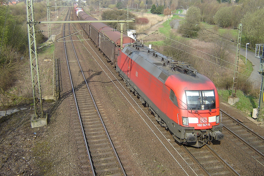 1154-0046-190406.jpg - DBAG 182.021-6 / Braunschweig-Gartenstadt (An der Rothenburg) 19.4.2006