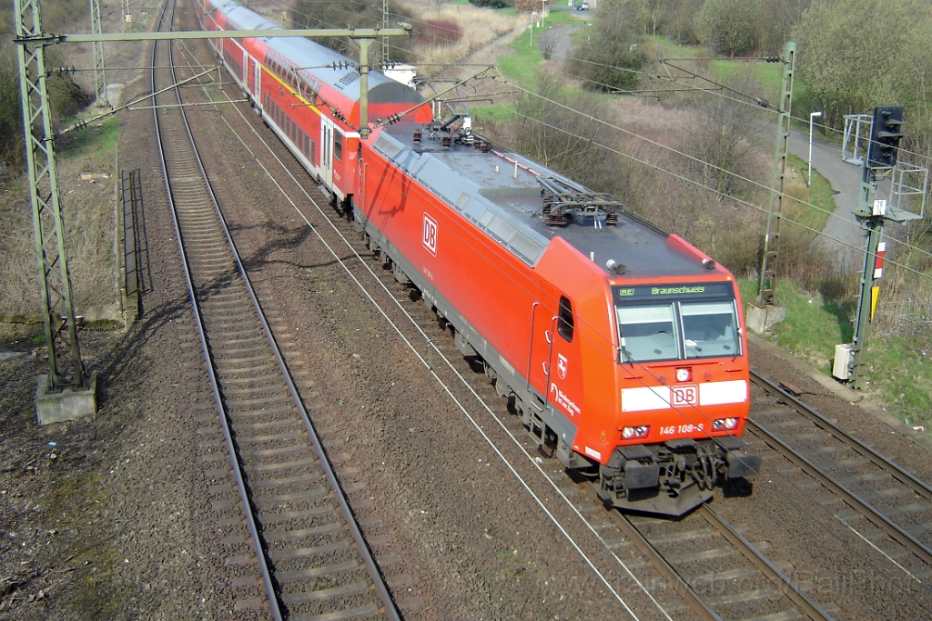 1155-0001-190406.jpg - DBAG 146.108-6 / Braunschweig-Gartenstadt (An der Rothenburg) 19.4.2006