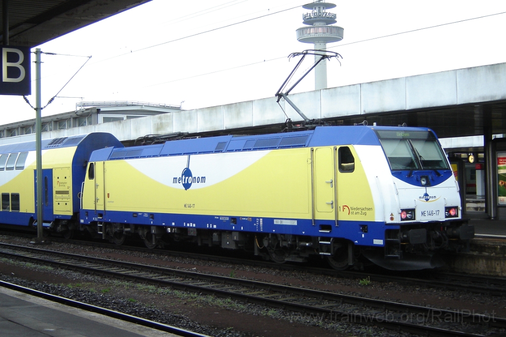 1161-0033-220406.jpg - Metronom 146.17 / Hannover Hbf 22.4.2006