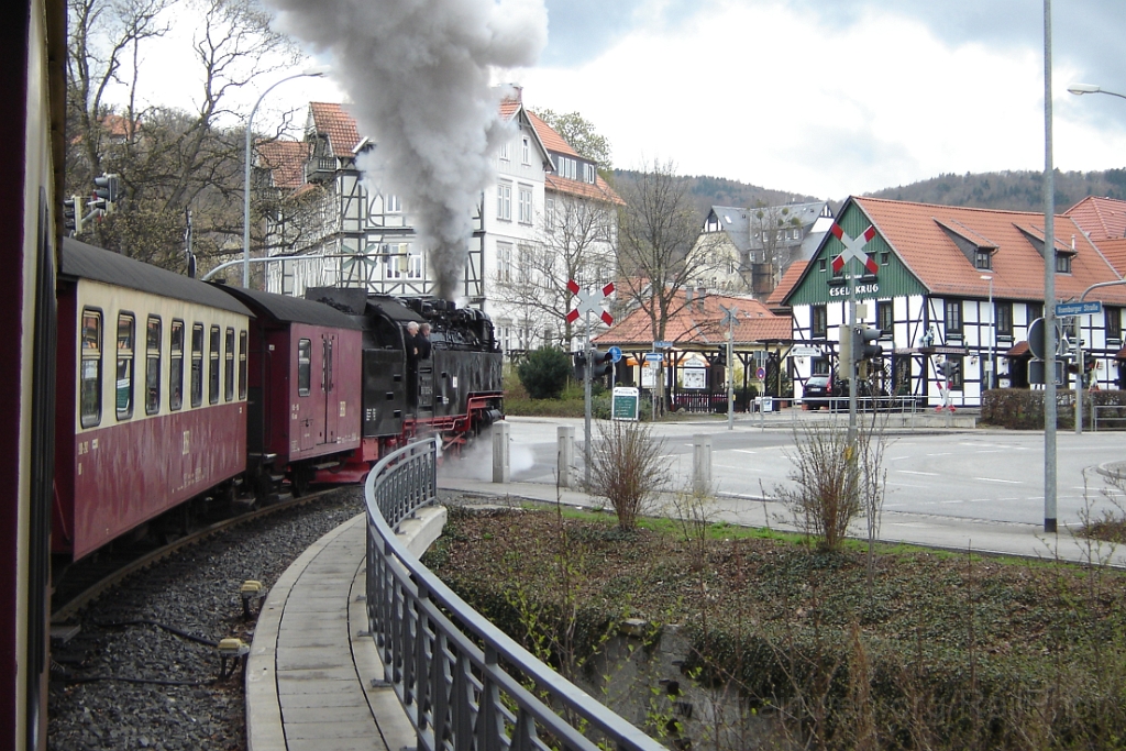 1163-0003-230406.jpg - HSB 99.7232-4 / Wernigerode-Westerntor 23.4.2006