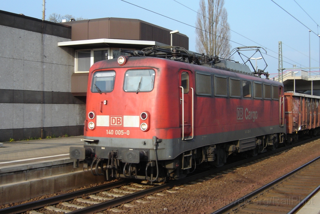 1166-0049-240406.jpg - DBAG 140.005-0 / Peine 24.4.2006