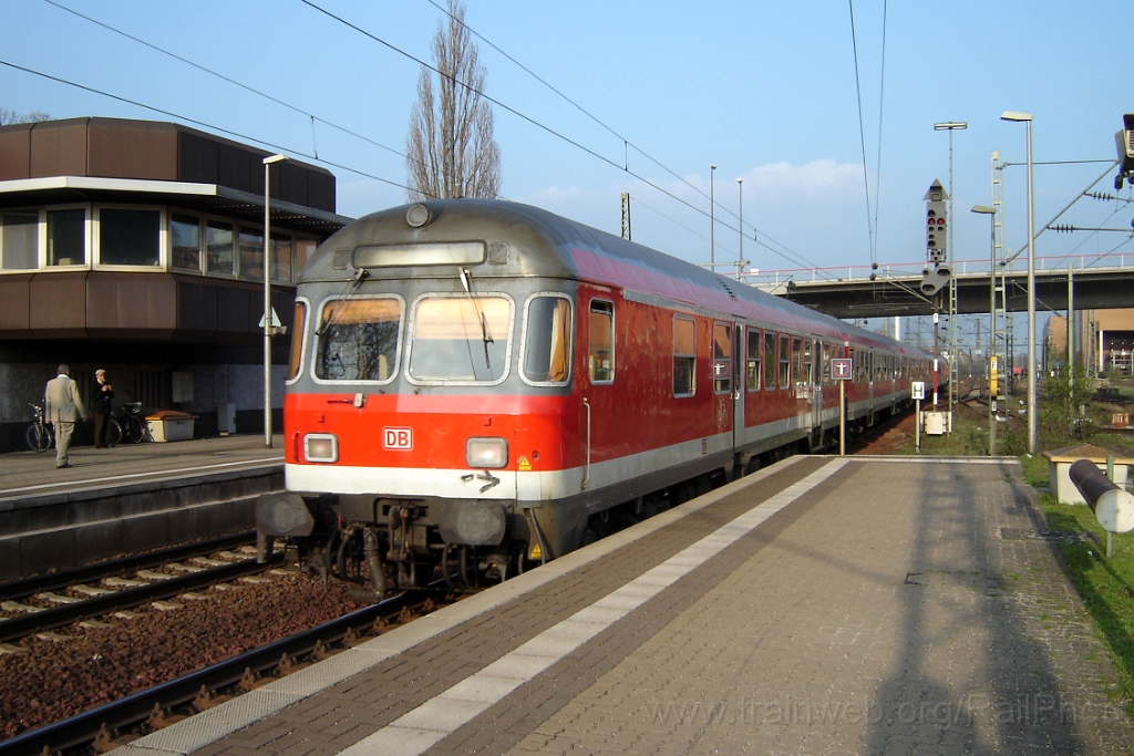 1167-0015-240406.jpg - DBAG Bndf 50 80 82-53 829-1 / Peine 24.4.2006