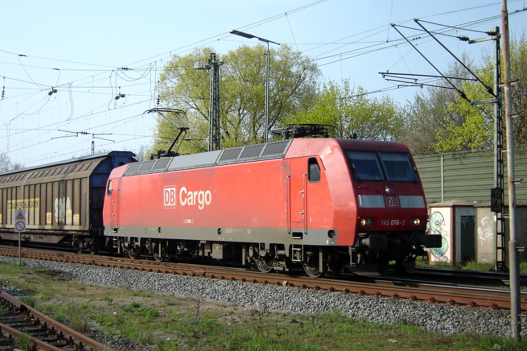 1167-0036-250406.jpg - DBAG 145.016-2 / Vechelde (Büe am Windmühlenberg) 25.4.2006