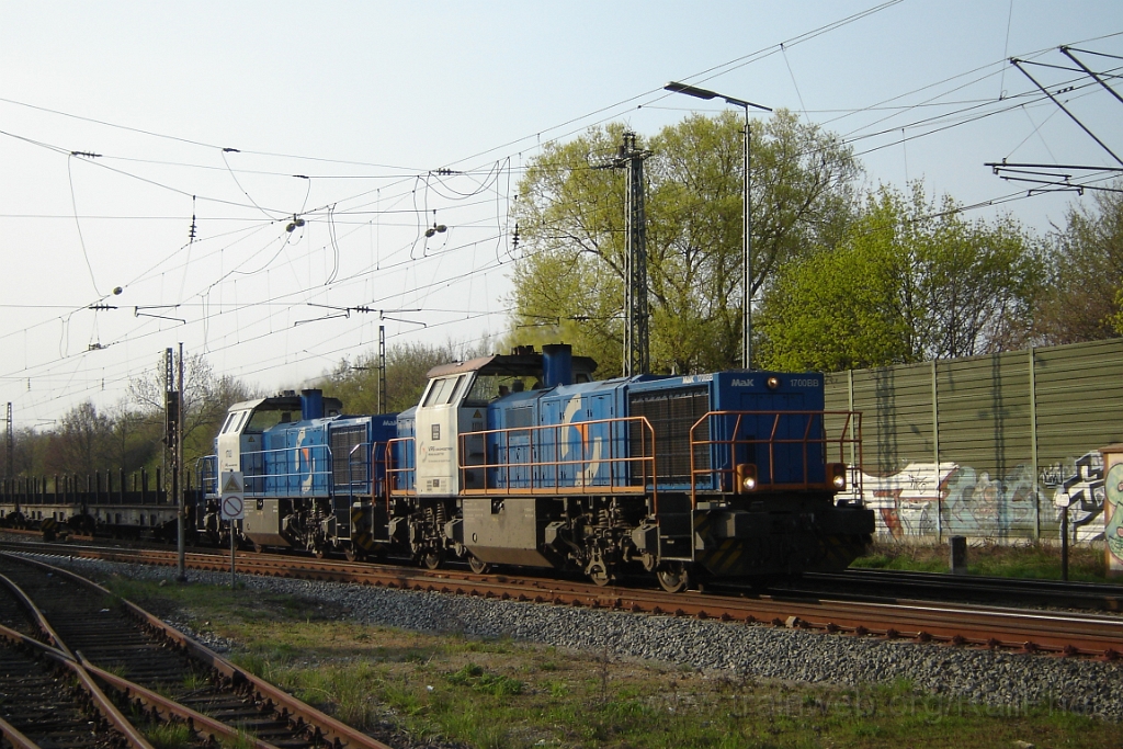 1168-0002-250406.jpg - VPS MaK 1700BB 1702 + 1703 / Vechelde (Büe am Windmühlenberg) 25.4.2006