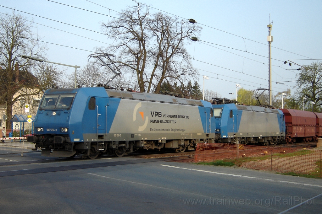 1168-0020-250406.jpg - VPS 185.530-3 + ATC 185.526-1 / Vechelde (Büe am Windmühlenberg) 25.4.2006