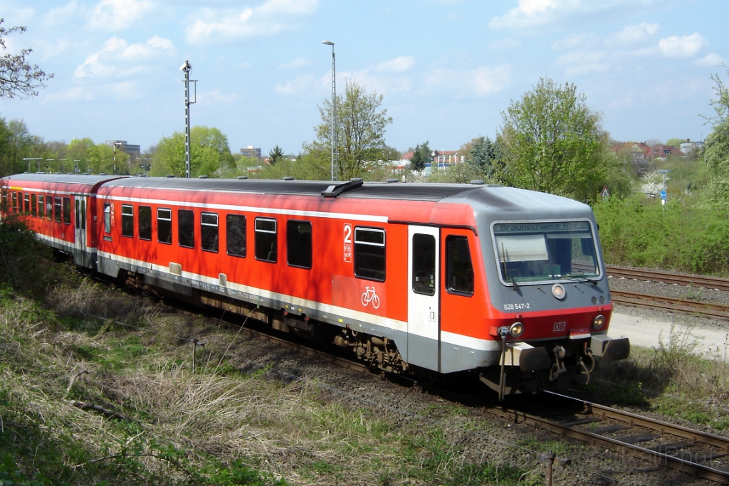 1172-0019-020506.jpg - DBAG 628.547-2 / Braunschweig-Gliesmarode 2.5.2006