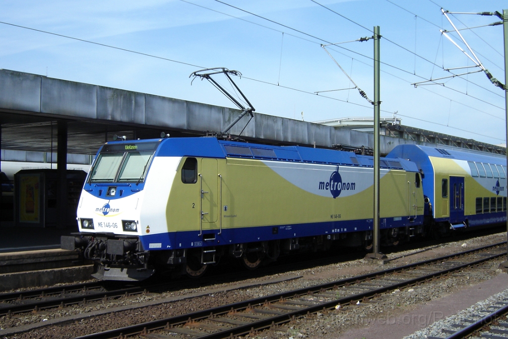 1173-0043-040506.jpg - Metronom 146.06 "Winsen (Luhe)" / Hannover Hbf 4.5.2006