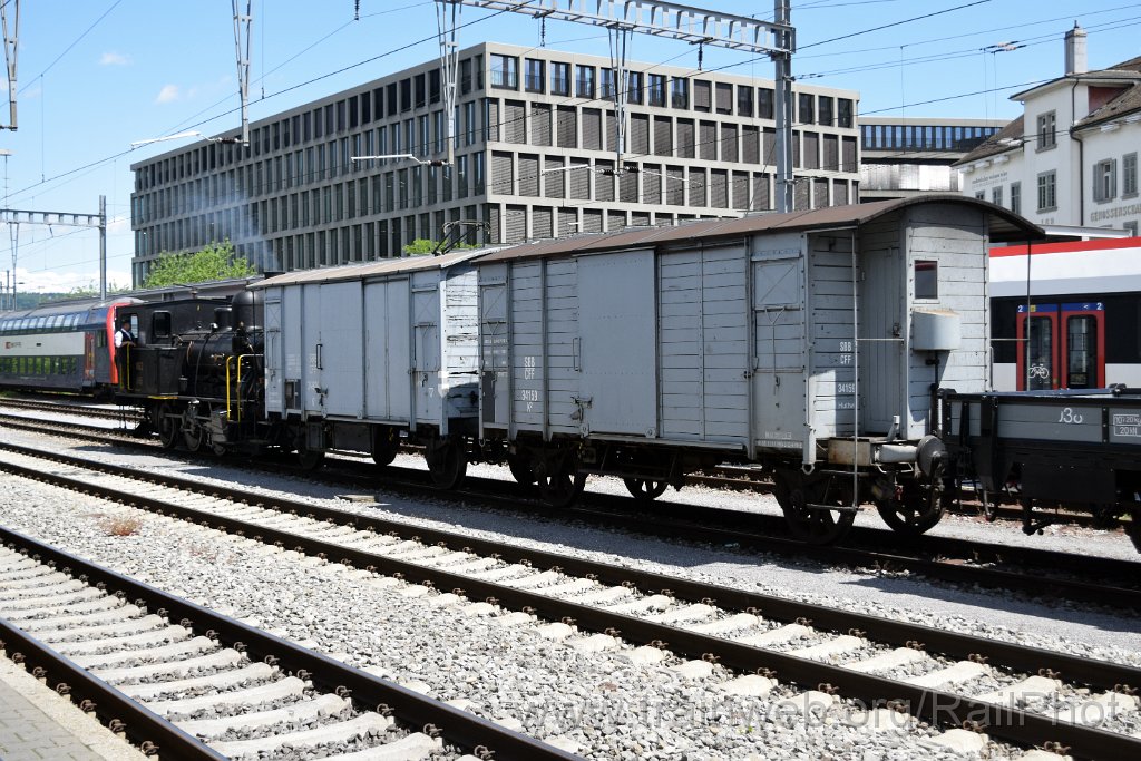 9109-0021-180524.jpg - VHE K2 34159 + SBB-CFF K2 34805 + E 3/3 8512 / Brugg 18.5.2024