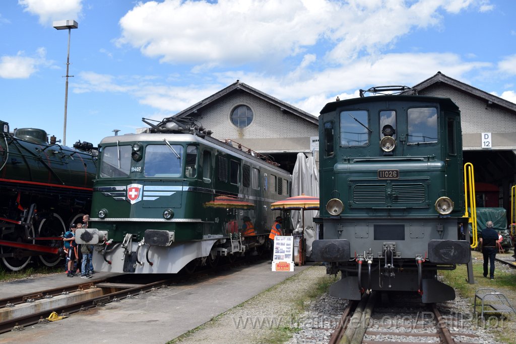 9110-0044-180524.jpg - SBB-CFF Ae 6/6 11407 "Aargau" + Ae 4/7 11026 / Brugg 18.5.2024