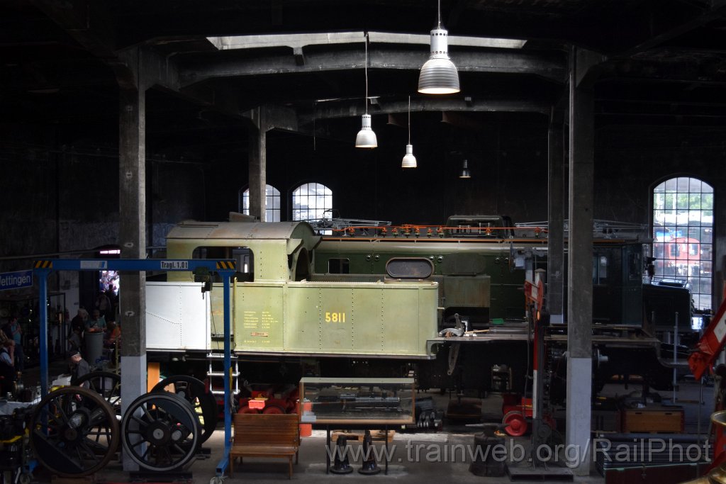 9112-0029-180524.jpg - SBB-CFF Eb 3/5 5811 / Brugg 18.5.2024