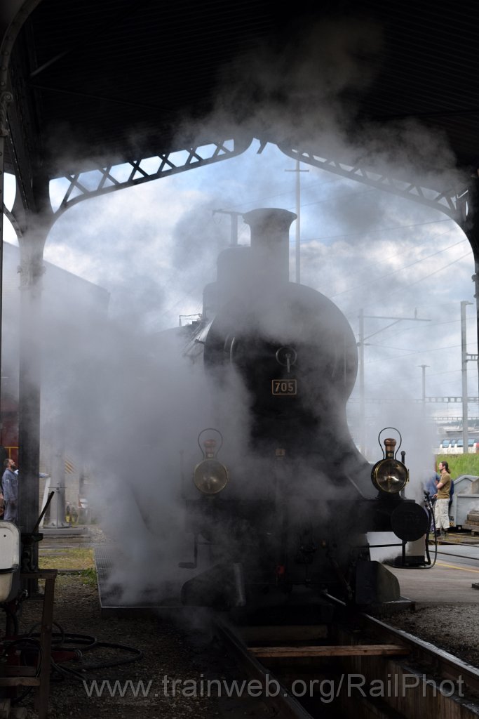 9125-0002-180524.jpg - SBB-CFF A 3/5 705 / Brugg 18.5.2024