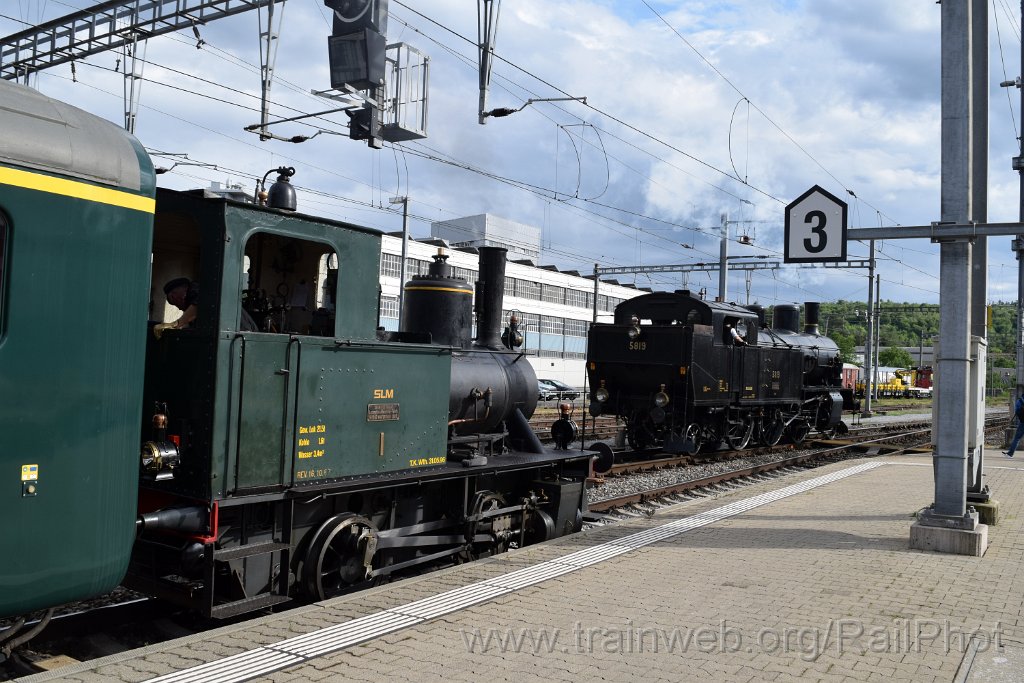 9128-0023-180524.jpg - SLM E 2/2 1 + SBB-CFF Eb 3/5 5819 / Brugg 18.5.2024