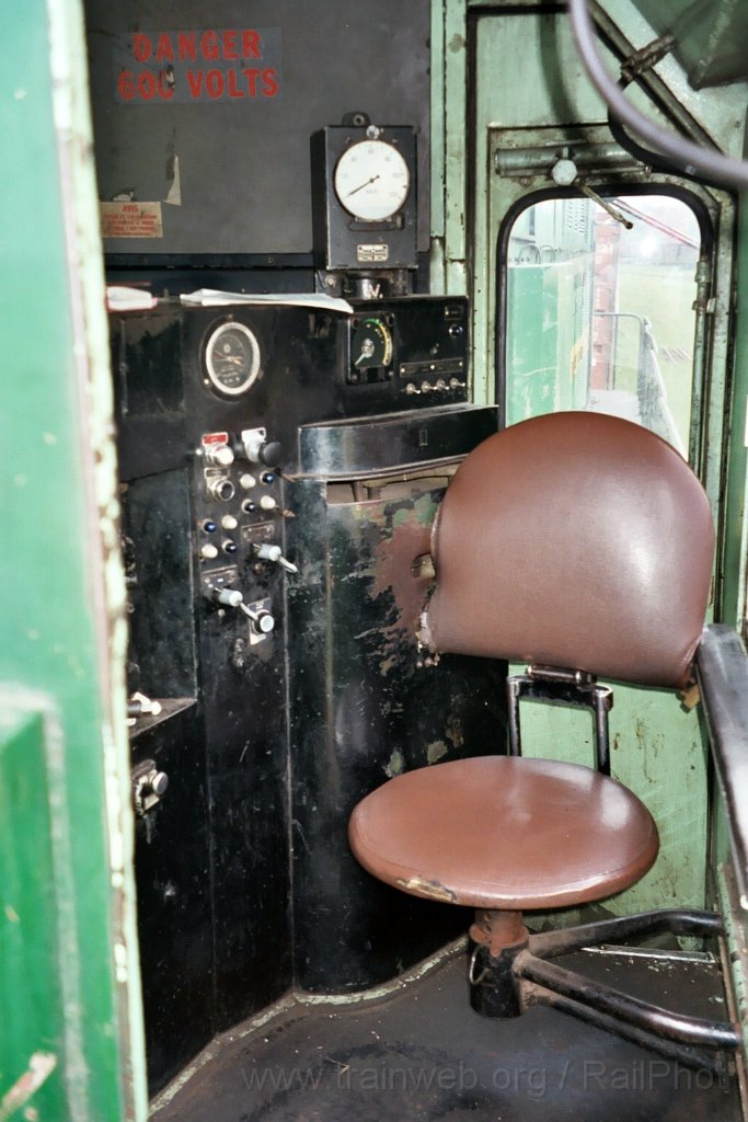0972-0024.jpg - Camrail CC 2228 / Yaoundé-Marchandises 17.7.2004
