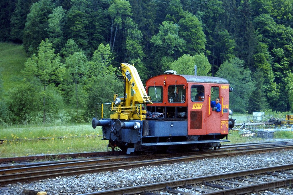 0886-0031.jpg - DVZO Tm 92 "Giraff" / Bauma 26.5.2001