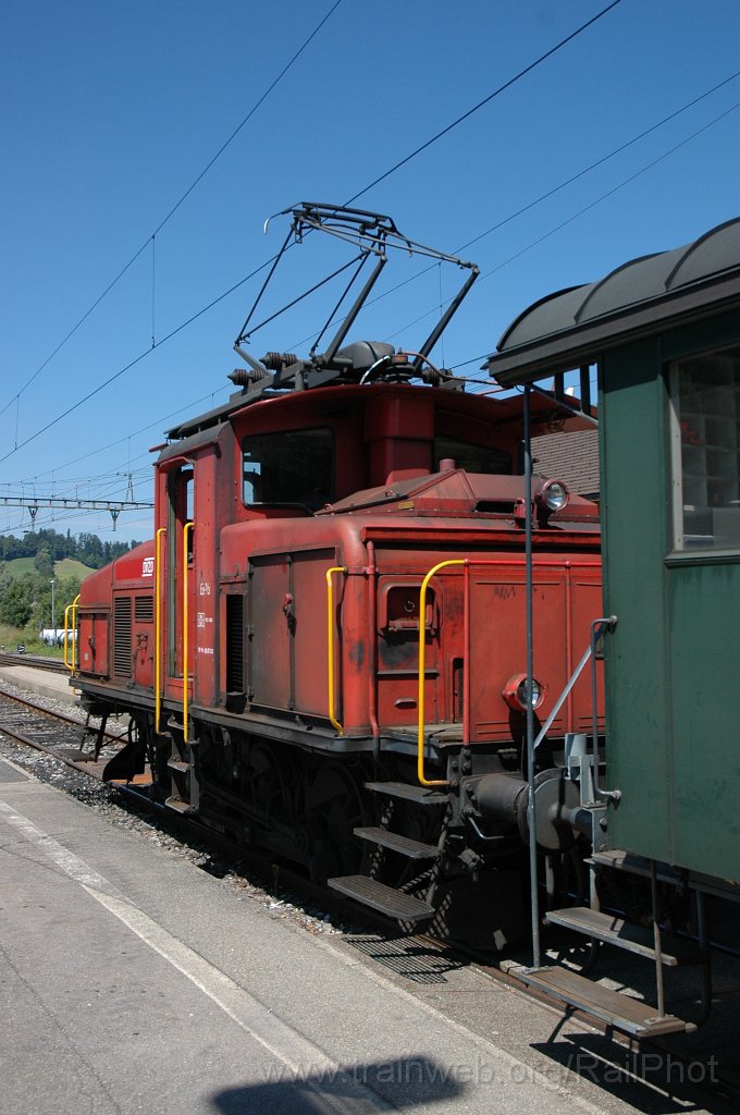 2149-0008-160711.jpg - DVZO Ee 3/3 16363 / Bauma 16.7.2011