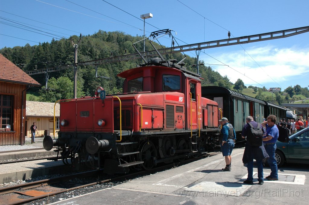 2150-0016-160711.jpg - DVZO Ee 3/3 16363 / Bauma 16.7.2011