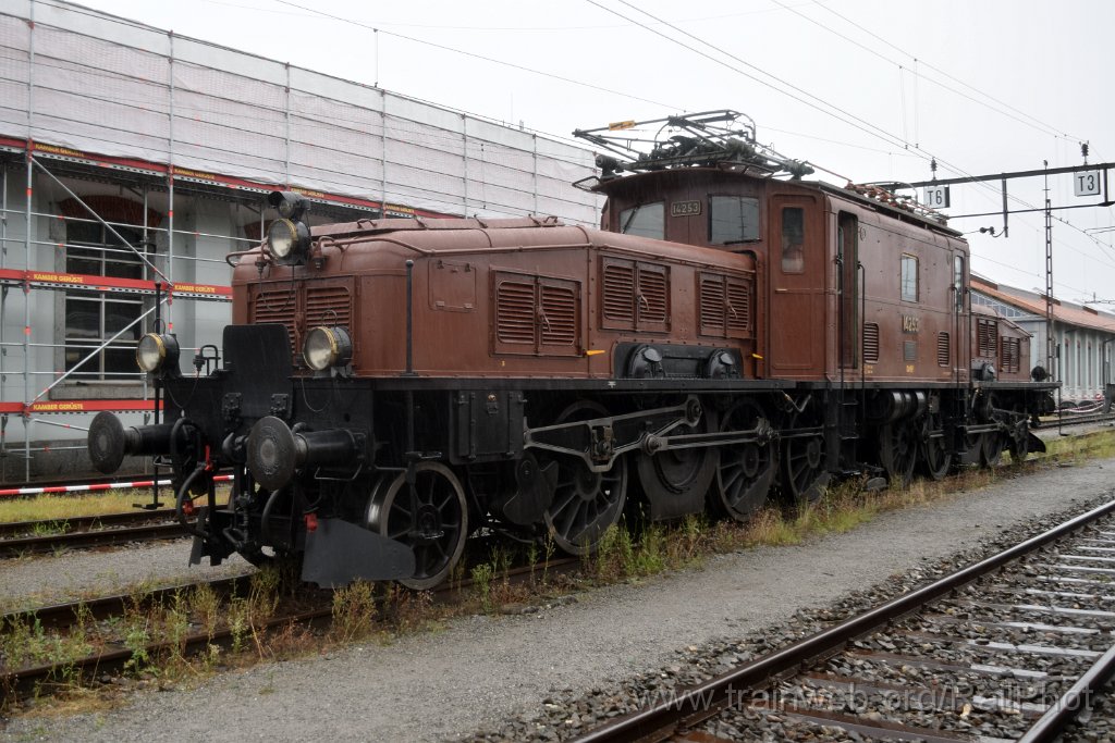 8738-0015-260823.jpg - SBB-CFF Ce 6/8" 14253 / Olten 26.8.2023