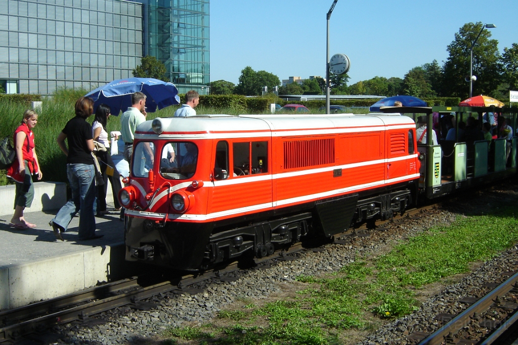 1220-0038-100906.jpg - Parkeisenbahn Dresden EA 01 / Strassburger Platz 10.9.2006