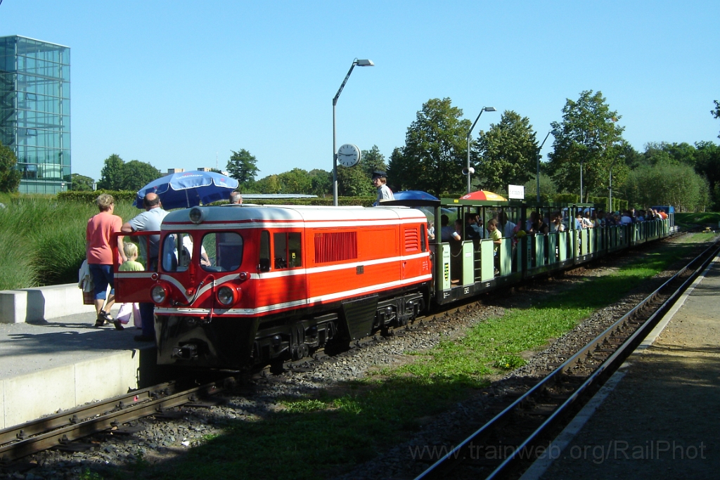 1220-0041-100906.jpg - Parkeisenbahn Dresden EA 01 / Strassburger Platz 10.9.2006