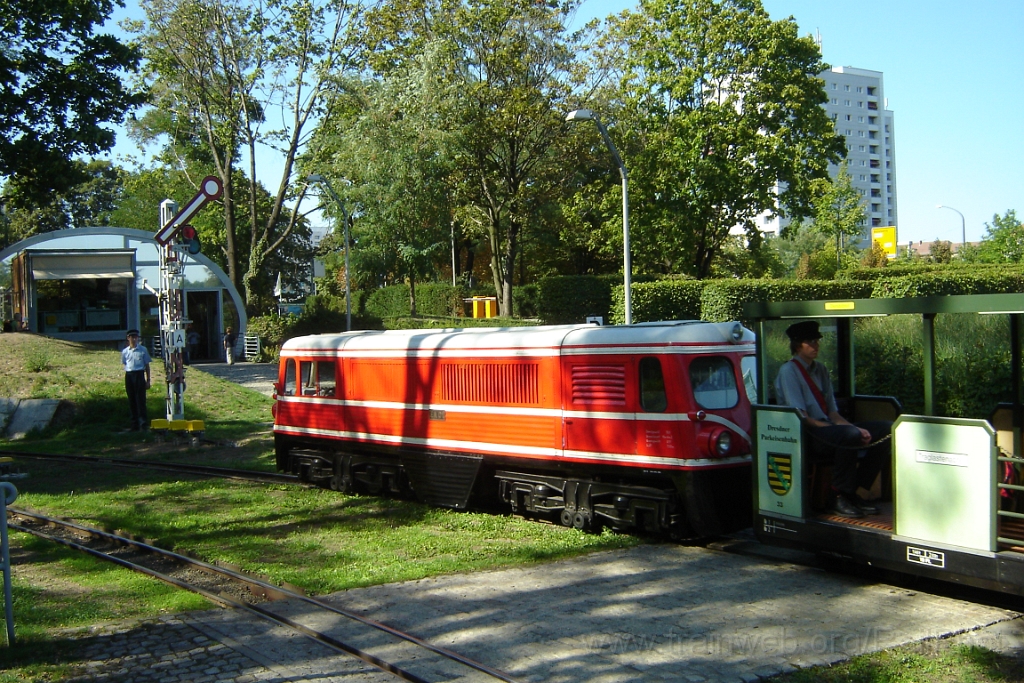 1220-0043-100906.jpg - Parkeisenbahn Dresden EA 01 / Strassburger Platz 10.9.2006