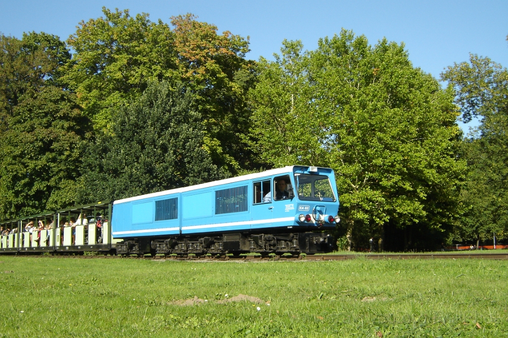 1221-0033-100906.jpg - Parkeisenbahn Dresden EA 02 / Großer Garten 10.9.2006