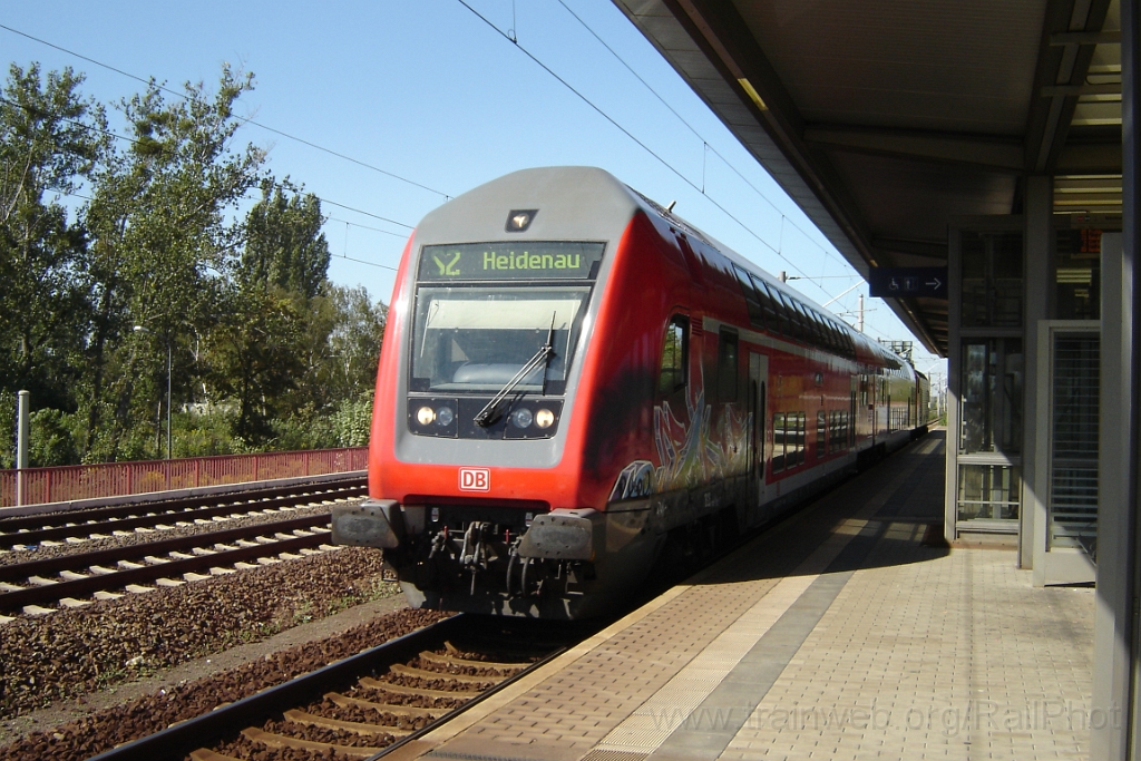 1223-0047-110906.jpg - DBAG DBpbzfa 50 80 86-81 019-1 / Dresden-Dobritz 11.9.2006