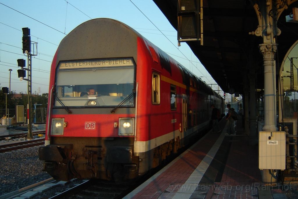 1230-0036-130906.jpg - DBAG DABbufza 50 80 36-33 027-4 / Dresden Hbf 13.9.2006