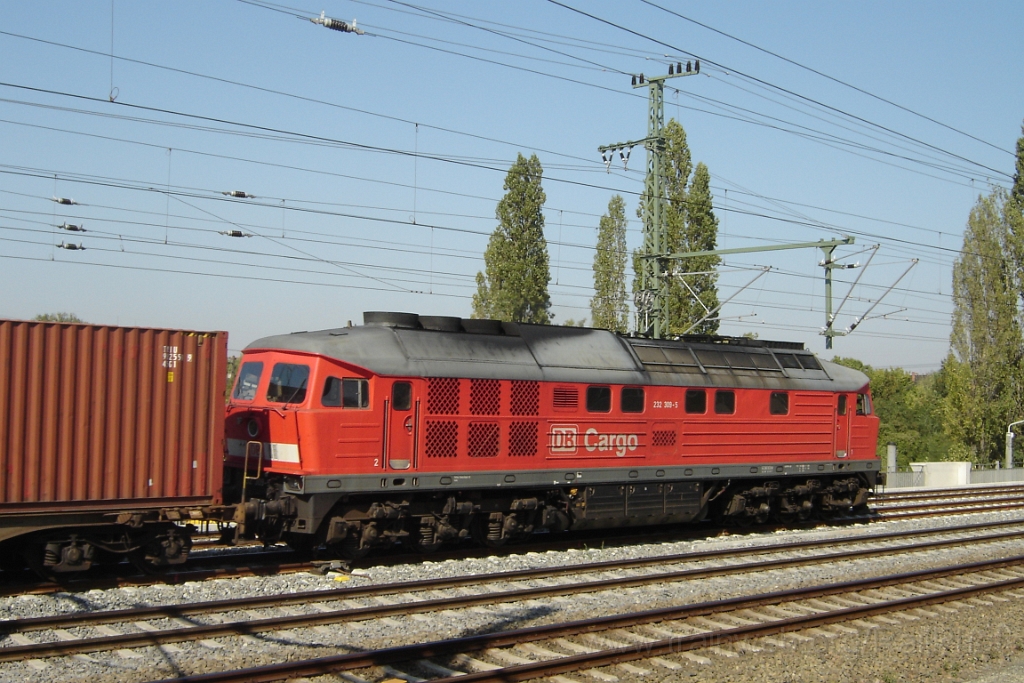 1233-0009-140906.jpg - DBAG 232.309-5 / Dresden-Freibergerstrasse 14.9.2006