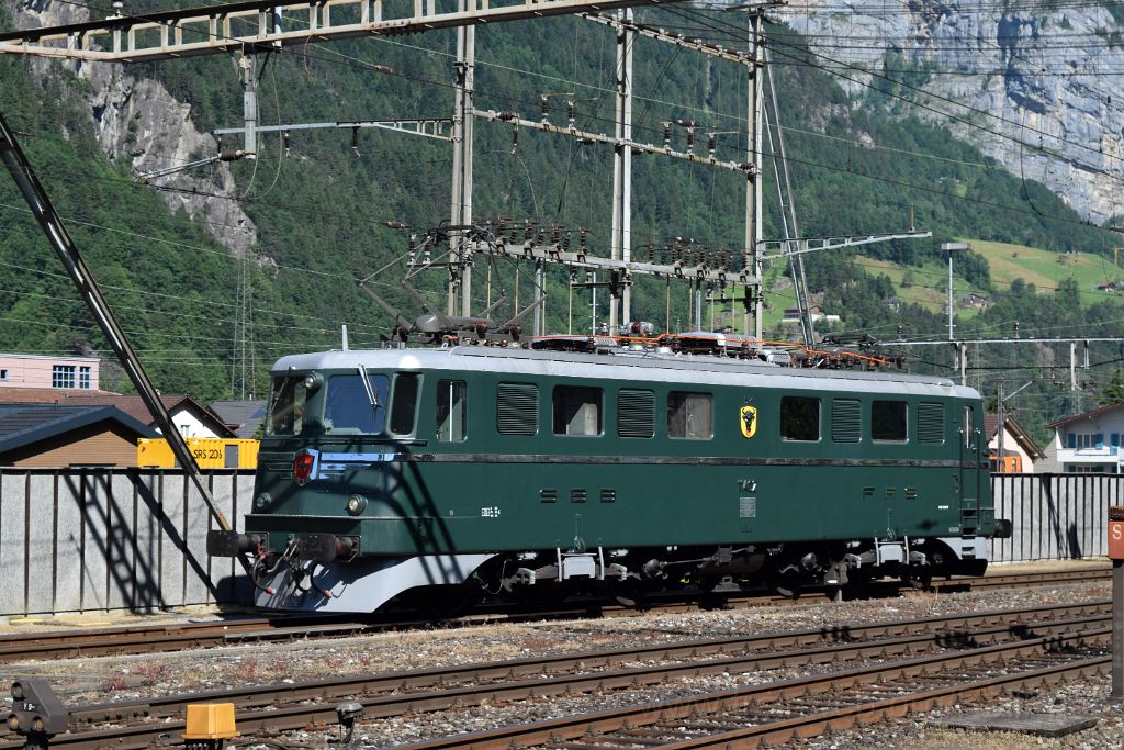 4481-0029-030617.jpg - SBB-CFF Ae 6/6 11402 "Uri" / Erstfeld 3.6.2017