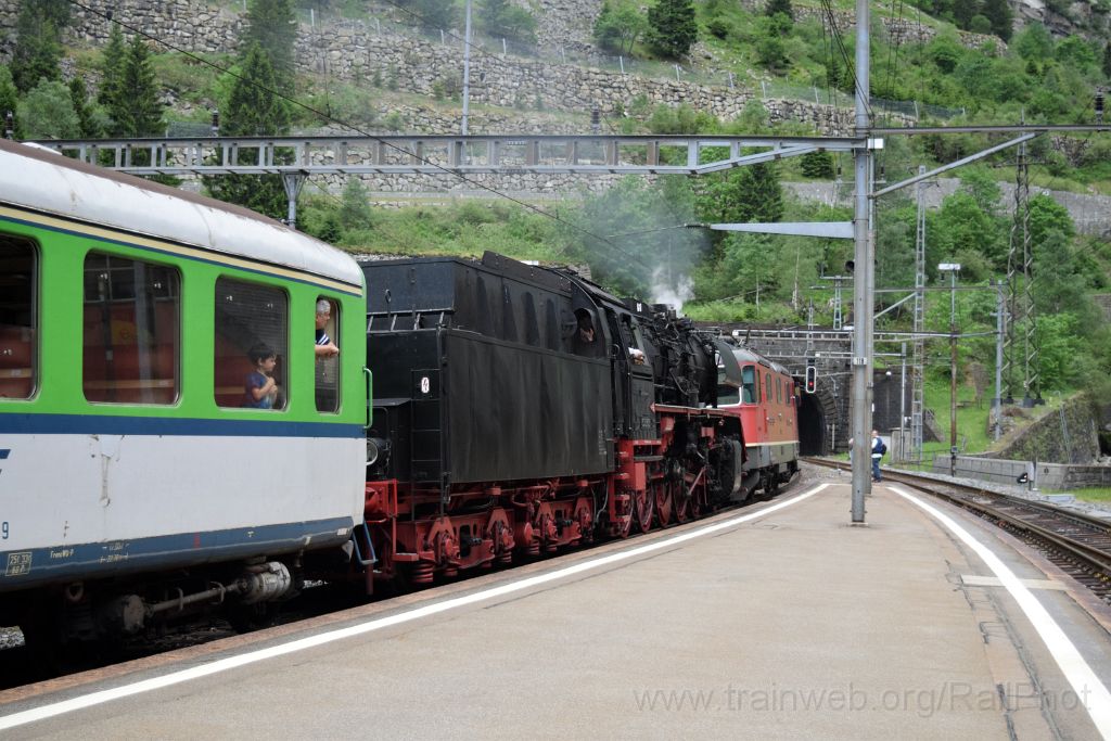 4491-0039-030617.jpg - SBB-CFF Re 4/4" 11294 + DR 50.3673 / Göschenen 3.6.2017