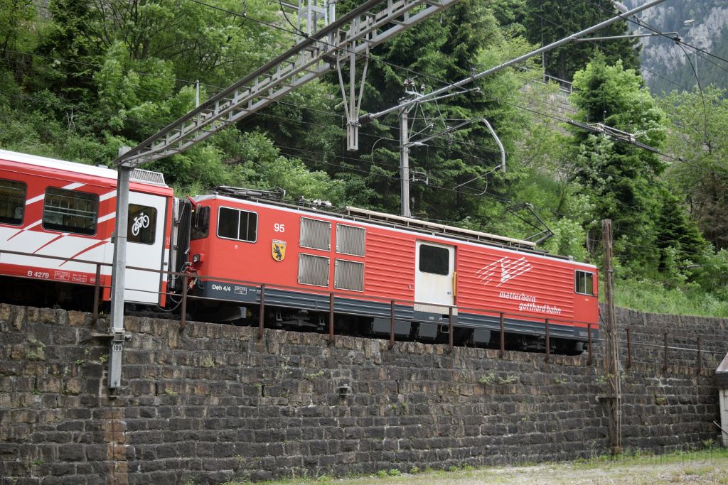 4492-0027-030617.jpg - MGB Deh 4/4" 95 "Andermatt" / Göschenen 3.6.2017