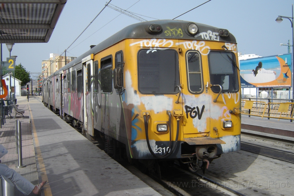 1071-0007-150705.jpg - FGV 2310 / El Campello 15.7.2005