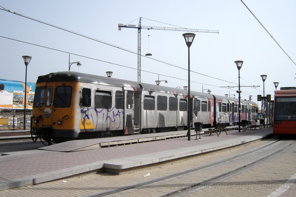 1071-0011-150705.jpg - FGV 2303 / El Campello 15.7.2005