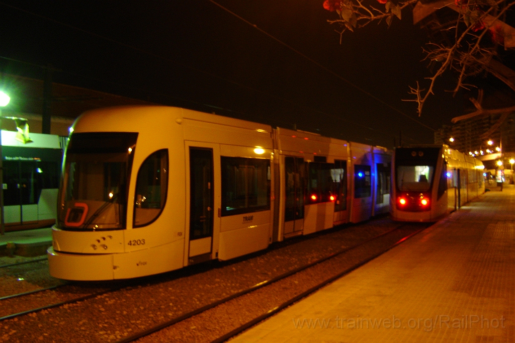 1316-0049-240407.jpg - FGV 4203 + 4103 / La Marina 24.4.2007