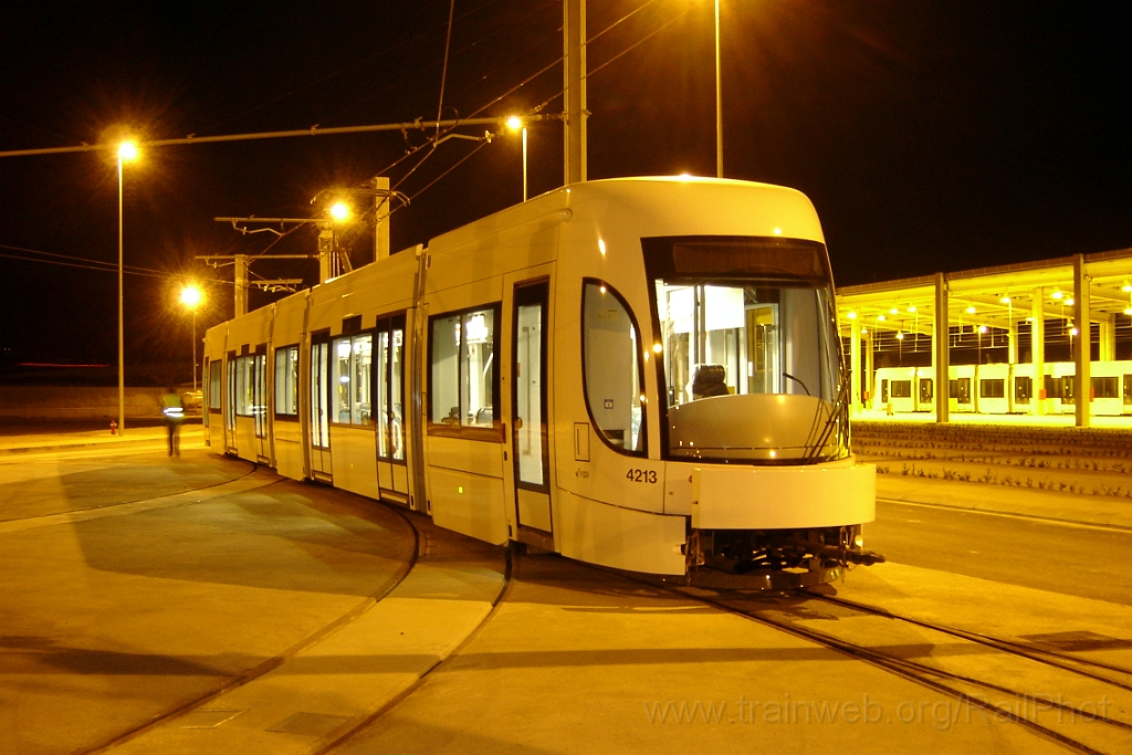 1322-0022-250407.jpg - FGV 4213 / Poble Espanyol - Talleres 25.4.2007