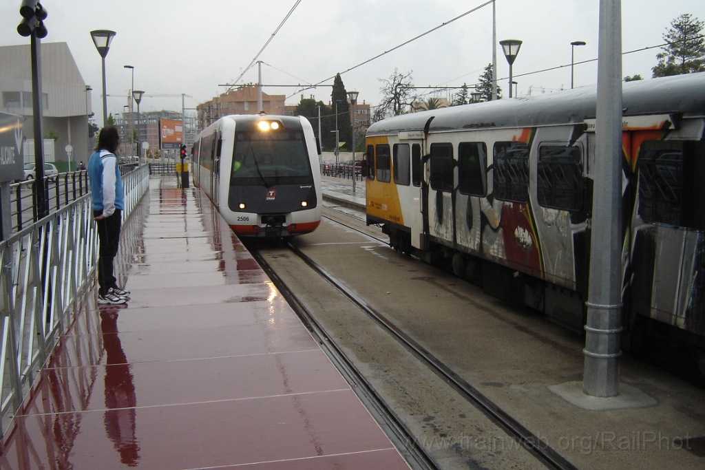 1326-0023-270407.jpg - FGV 2506 + 2311 / La Creueta 27.4.2007