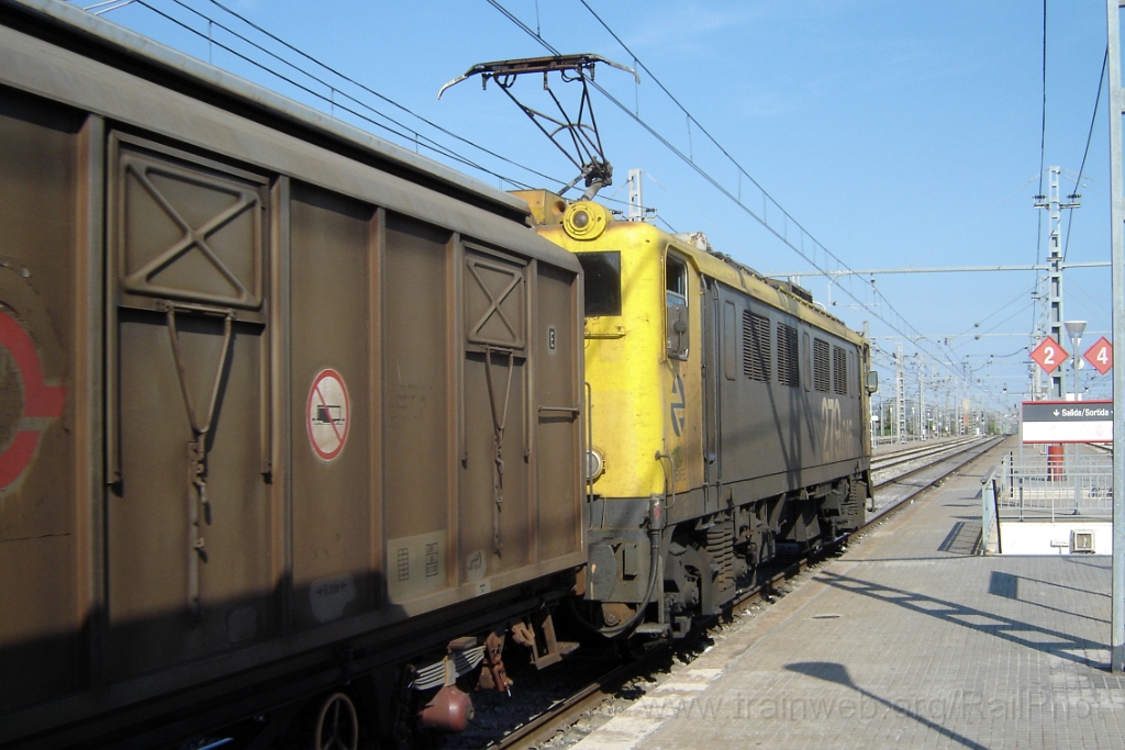1102-0021-220905.jpg - Renfe 279.016-0 / Sant Vicenç de Calders 22.9.2005