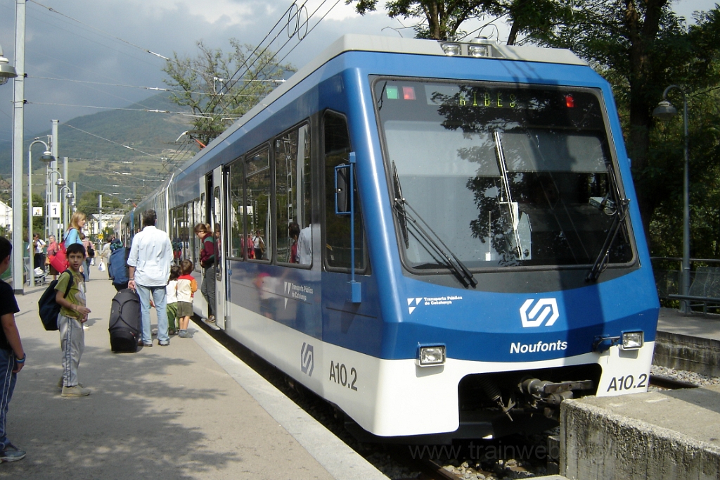 1106-0004-240905.jpg - FGC A 10 / A10.2 «Noufonts» / Ribes-Enllaç 24.9.2005