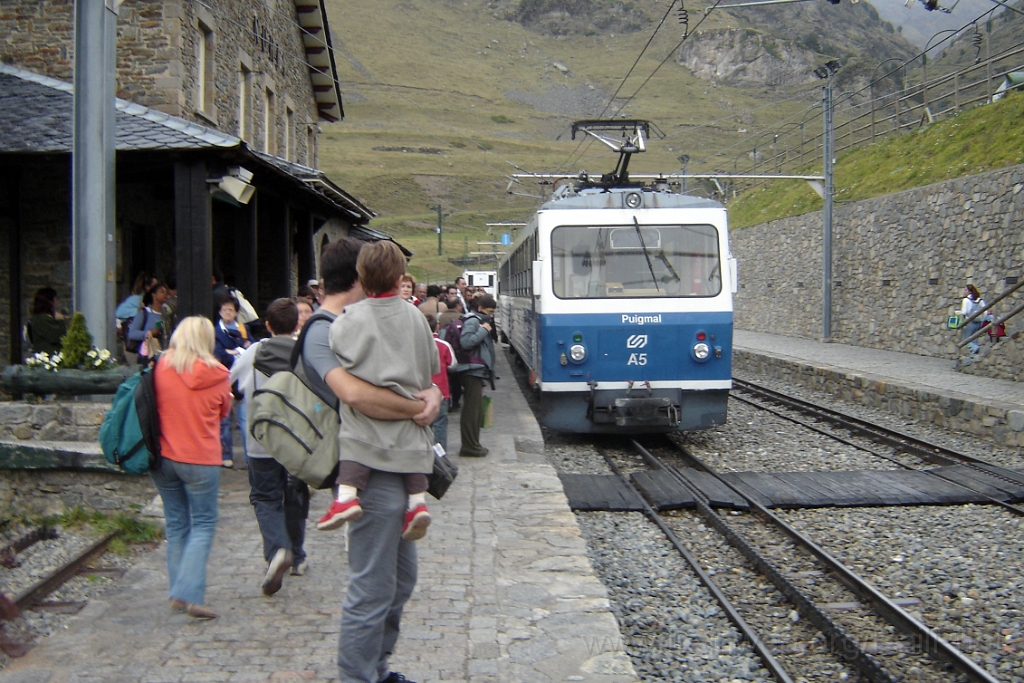 1107-0020-240905.jpg - FGC A 5 / A5.2 "Puigmal" / Nuria 24.9.2005