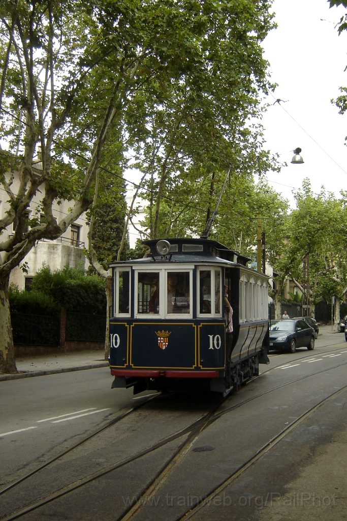 1107-0044-250905.jpg - TMB Tw.10 / Av. Tibidabo 25.9.2005