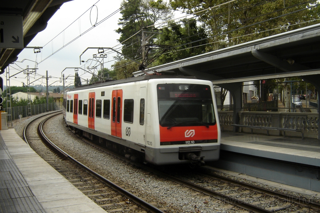 1108-0021-250905.jpg - FGC 112.10 "Servei escolar" / Sant Cugat 25.9.2005