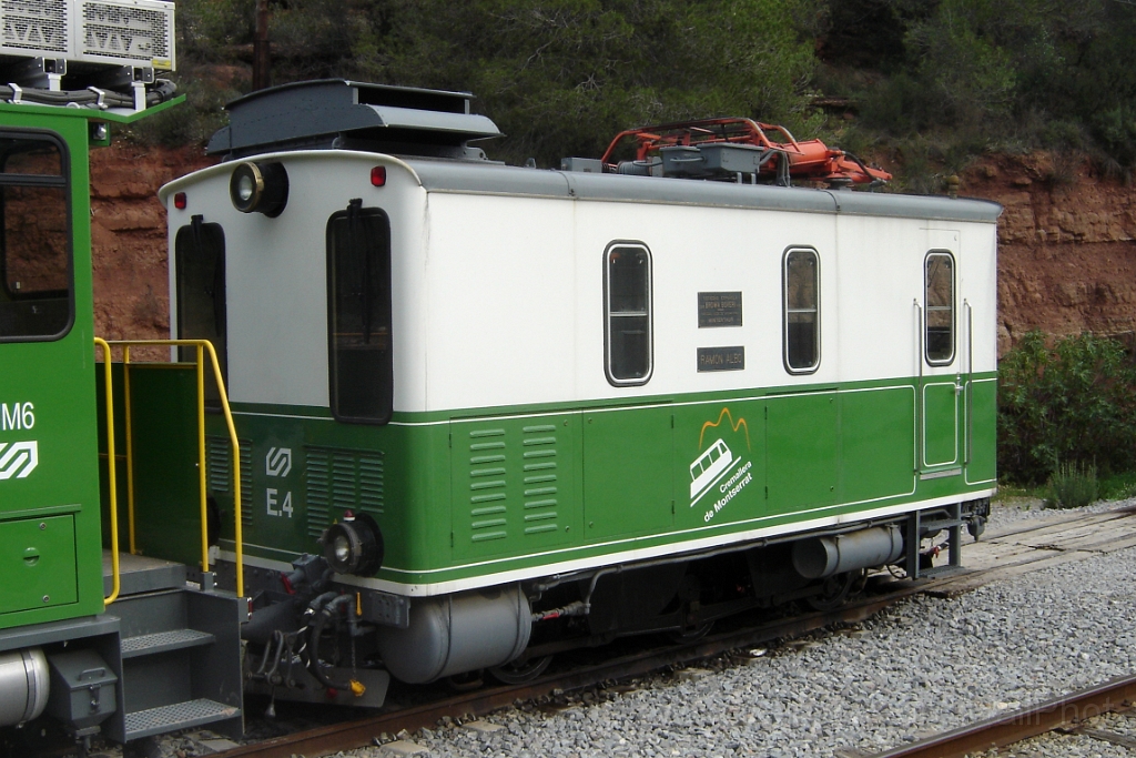 1126-0026-301005.jpg - FGC E4 / Monistrol de Montserrat 30.10.2005