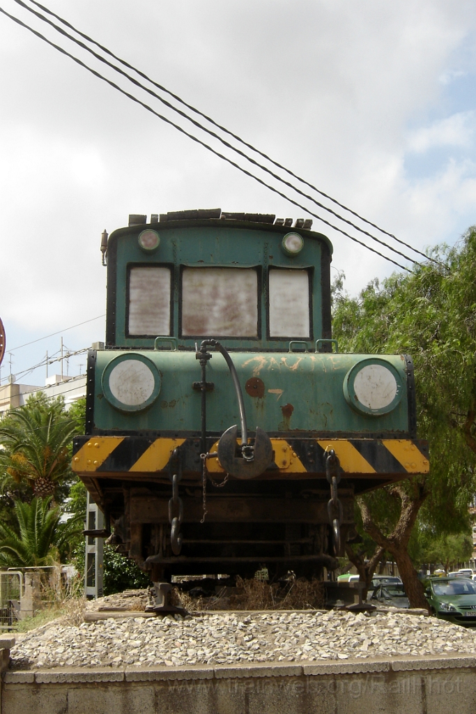 1078-0009-310705.jpg - FGV T 4 / Rafelbunyol 31.7.2005