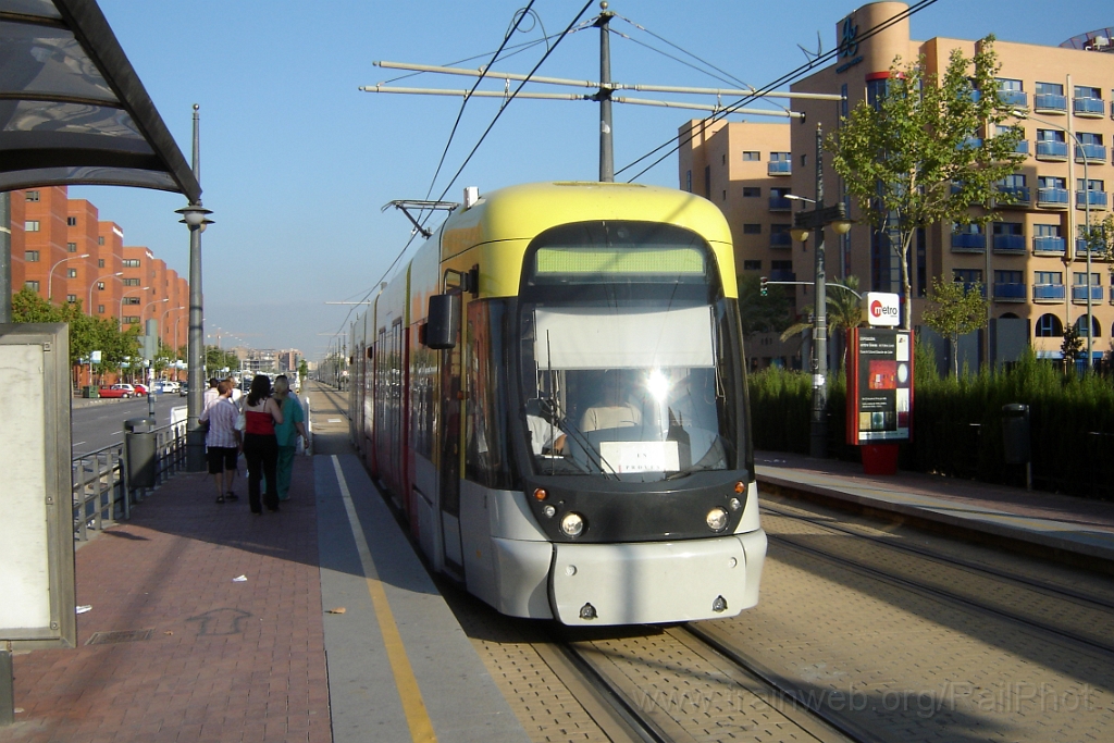 1079-0020-030805.jpg - FGV/MKT Lodz 1210 / Tarongers 3.8.2005