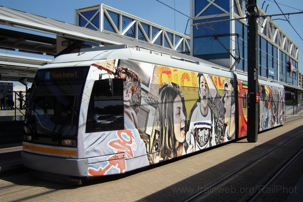 1092-0036-090905.jpg - FGV 3812 "Pickwick" / Empalme 9.9.2005