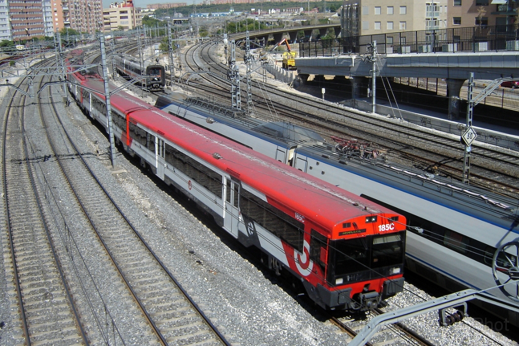1096-0050-190905.jpg - Renfe 440.185-7 / Villaverde Bajo 19.9.2005